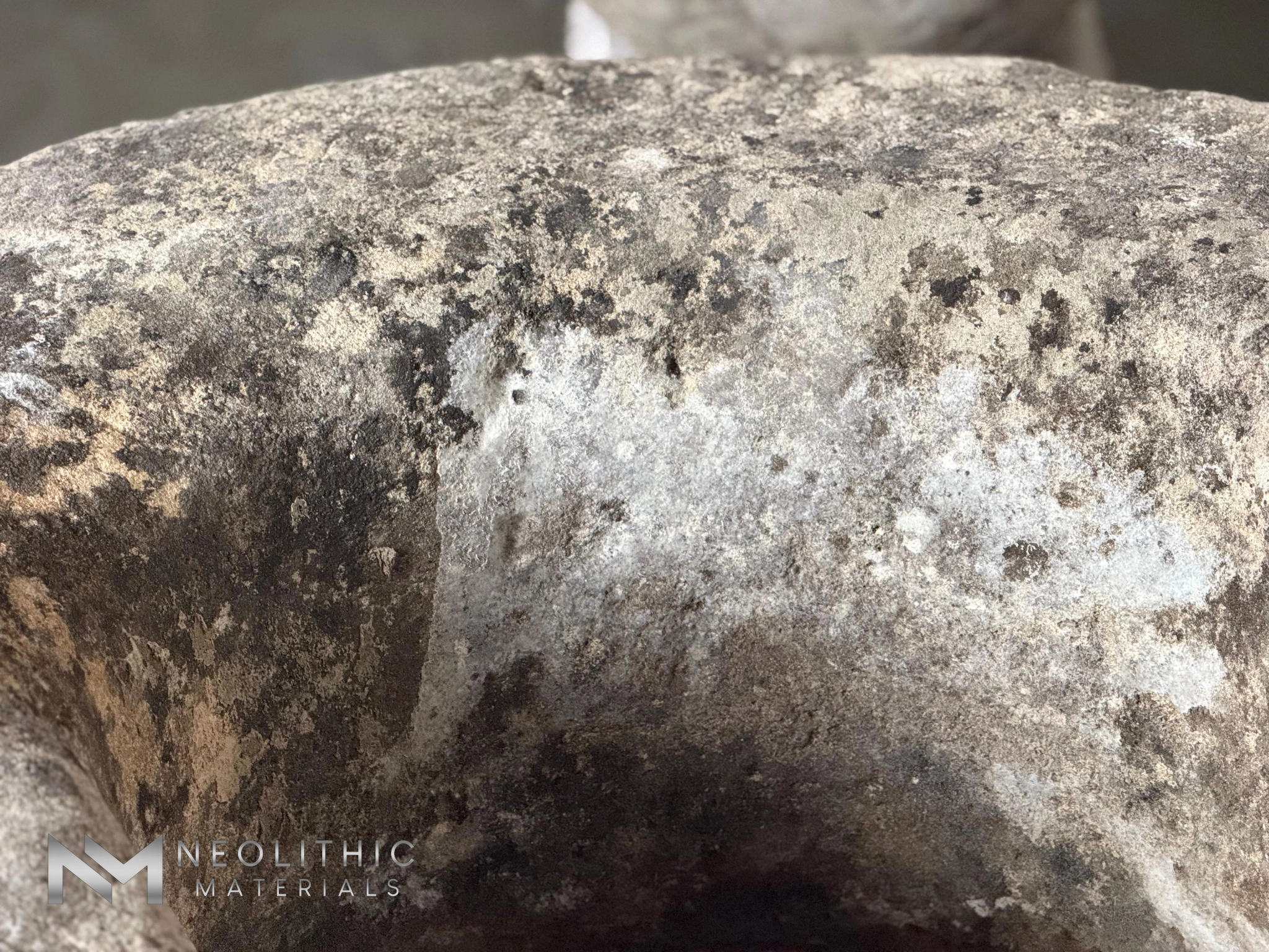 French Antique 18th Century Petit Limestone Well - Image 5